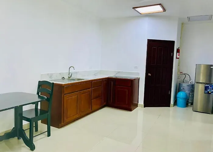 Coastalbay 2 & Golf Cart Hotel