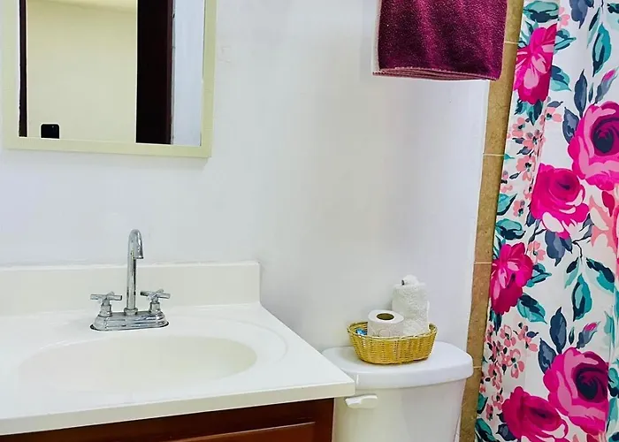 Coastalbay 2 & Golf Cart Hotel San Pedro (Ambergris Caye)